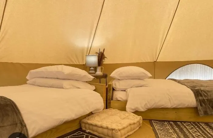 Luxe tent Wildberry Cycling *